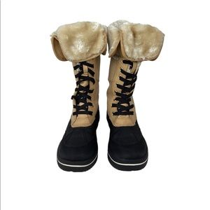 Madden Girl Crrystal Winter Boots Size 6.5